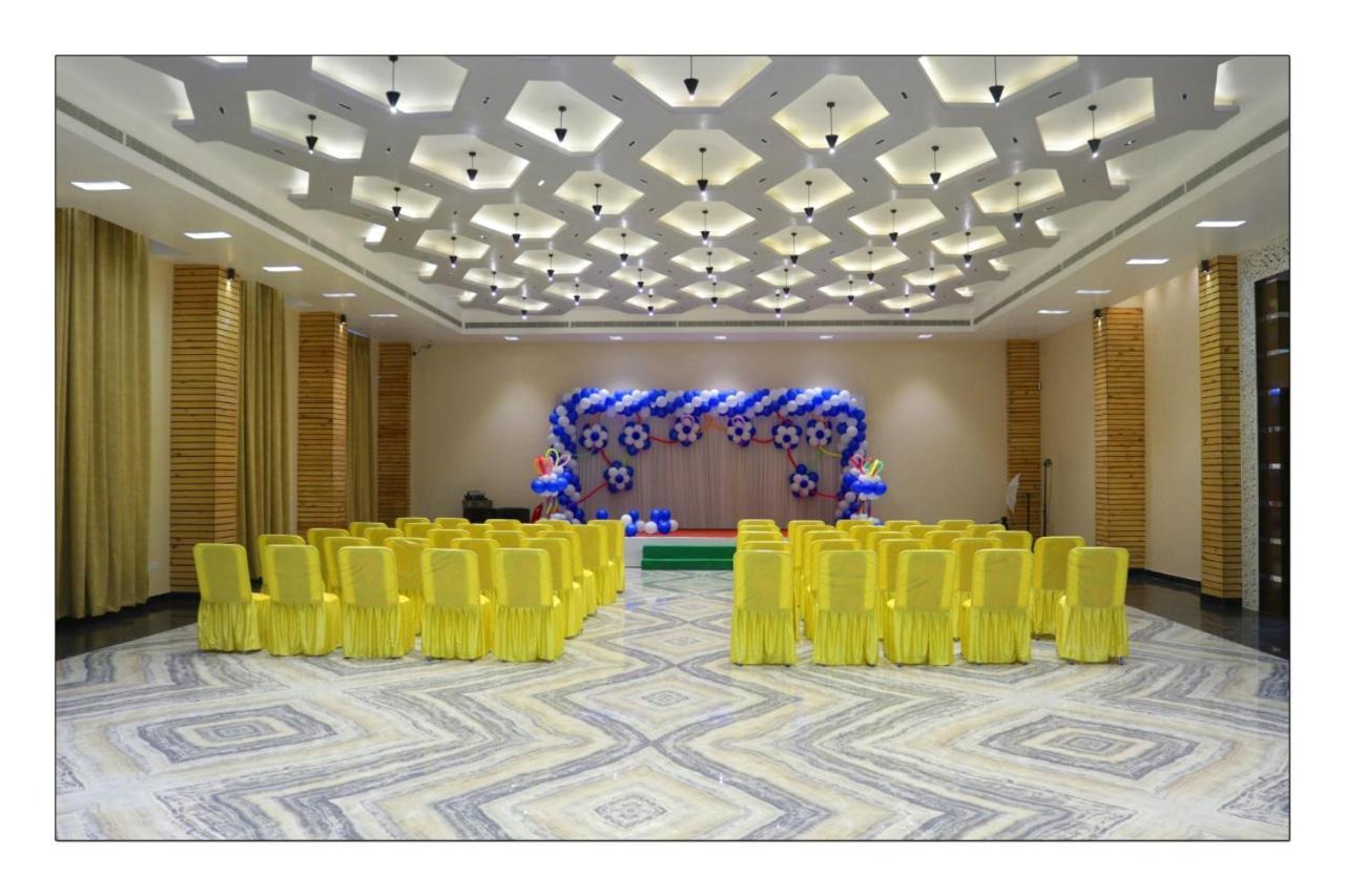 Hotel Grand Surya Kodarma Exteriér fotografie